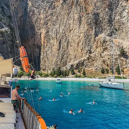 Royal Sailing Rhodes *